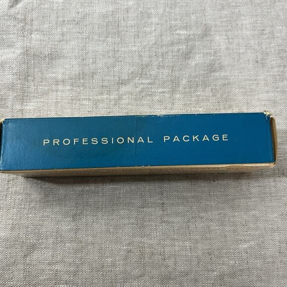 Vintage 1967 First Year Mint Flavor Tube‎ Crest Toothpaste NOS Fluoristan - Picture 2 of 8